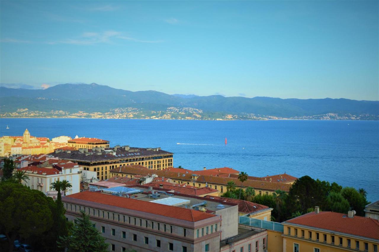 Grand T2 Standing Ajaccio Proche Centre Et Plages Vue Panoramique Parking Prive ภายนอก รูปภาพ