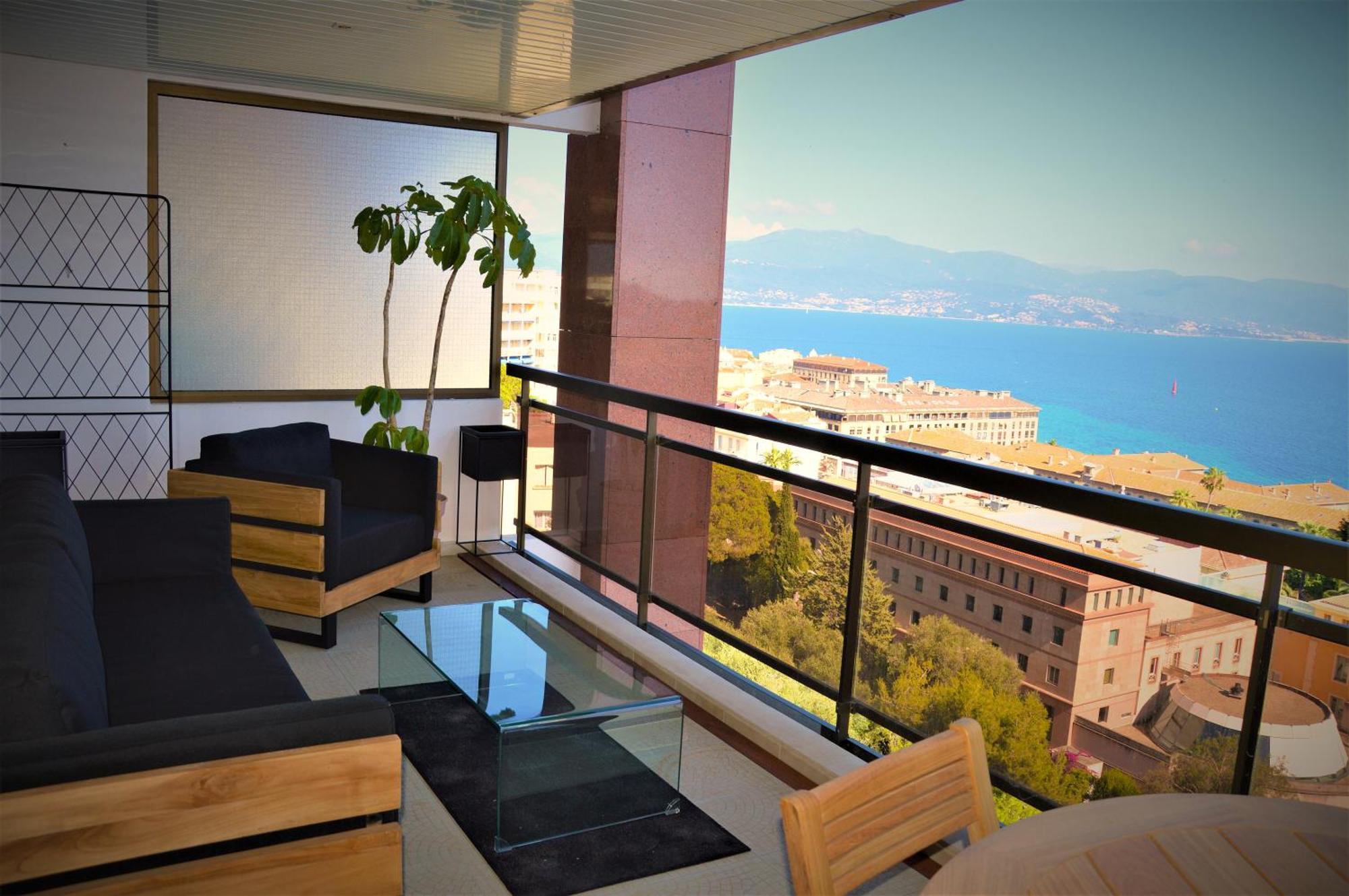 Grand T2 Standing Ajaccio Proche Centre Et Plages Vue Panoramique Parking Prive ภายนอก รูปภาพ